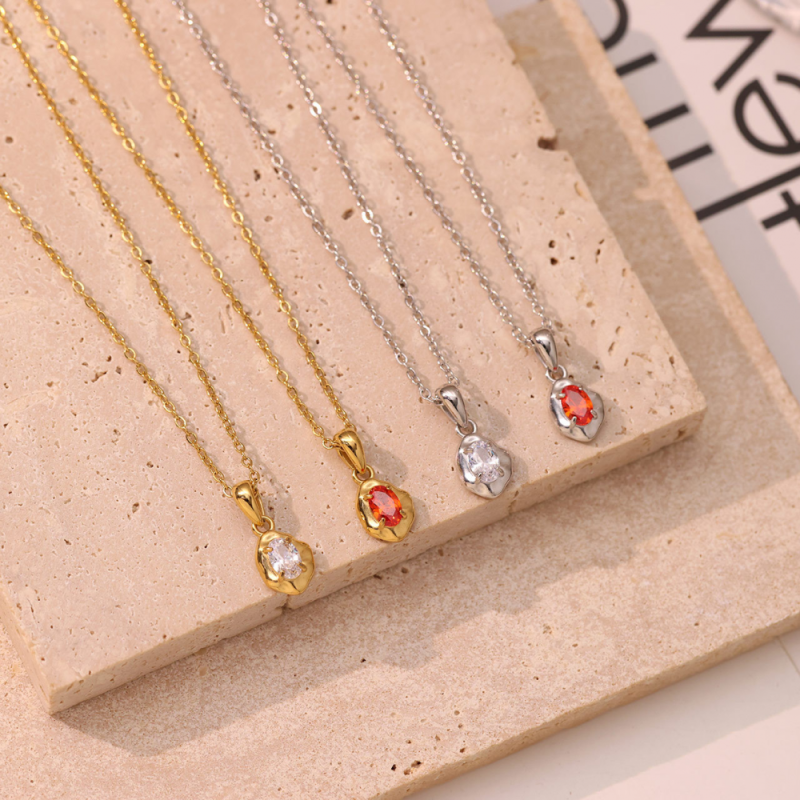 Stainless Steel Pendant Necklace Factory - Gold Plated Irregular Oval Shape Fashion Jewelry