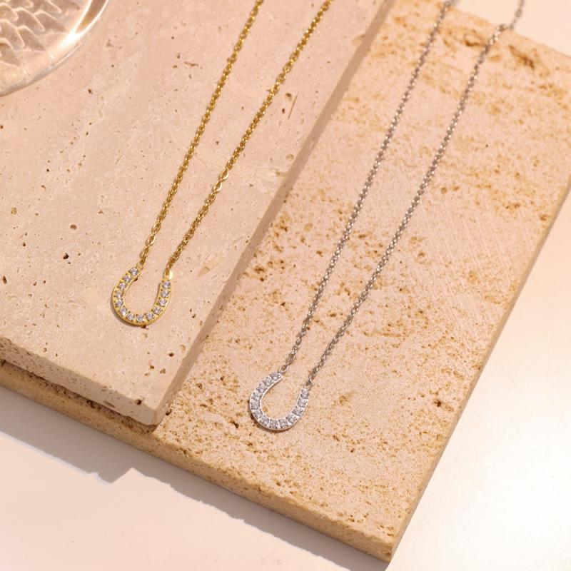 Stainless Steel Horseshoe Necklace Manufacturer - Gold Plated U-shape Waterproof Custom