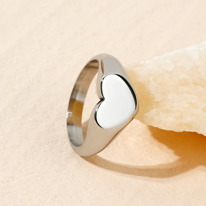 Stainless Steel Signet Rings Factory - Custom Blank Engraved Heart Gold Plated Women Jewelry