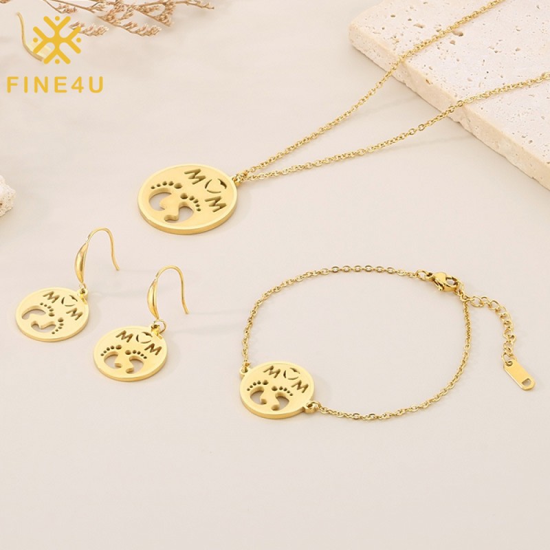 Stainless Steel Jewelry Set Supplier - Hollow Baby Feet Mama Necklace Bracelet Earrings