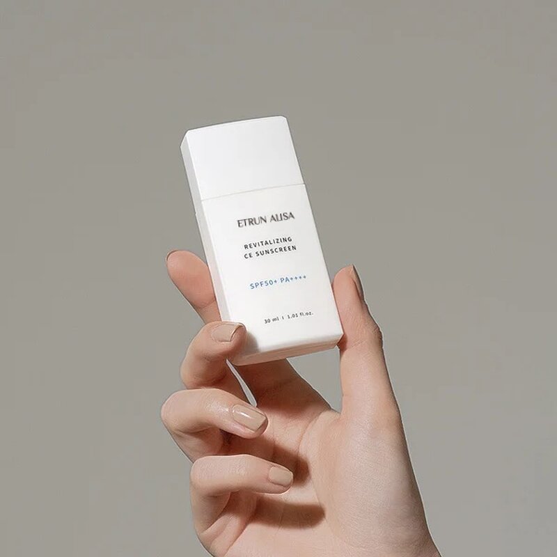 Facial Sunscreen Manufacturer - SPF 50 Tanning Formula for Firm, Glowy Skin