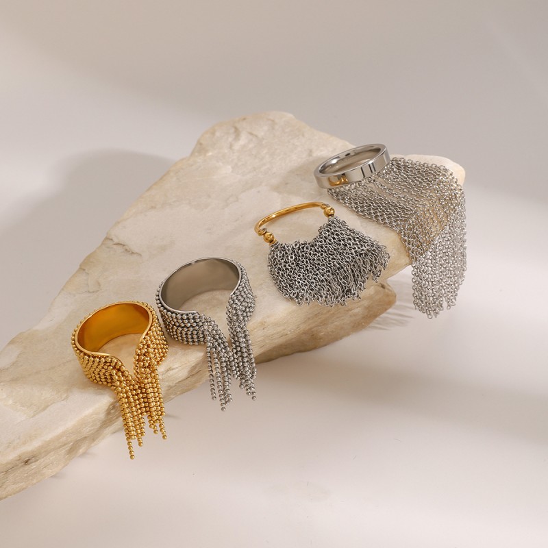 Hiphop Ring Manufacturer - European Hot Selling Luxury 18k Gold Plated Hiphop Titanium Steel Jewelry Punk Tassel Finger