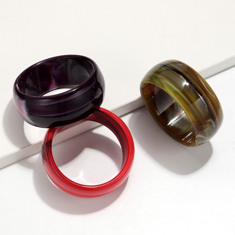 Personalized Bracelet Factory - Yiwu New Style Personalized Fashion Resin Bracelet Women Simple Colored Round