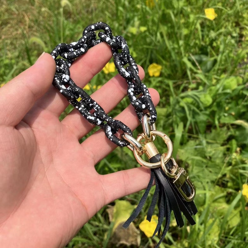 Rainbow Link Manufacturer - Sweet Rainbow Link Bag Accessories Matte Spray Paint Effect Customized Length Acrylic