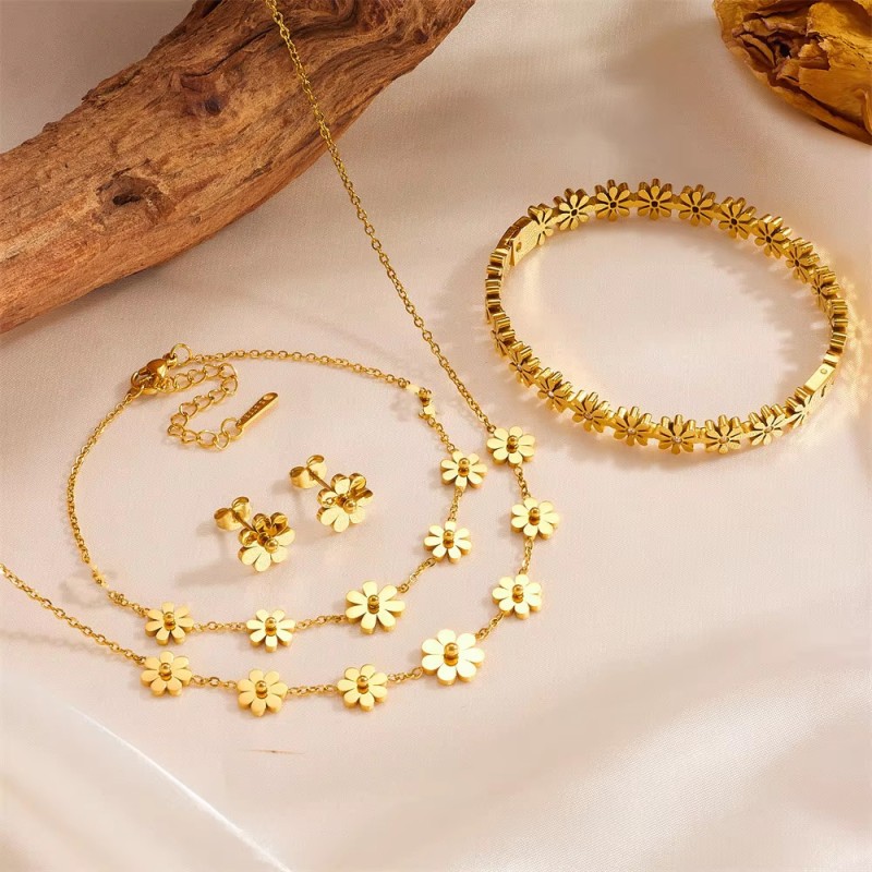 Daisy Set Supplier - Hot Selling Waterproof Stainless Steel Daisy Flower Bracelet Earrings Anklet 18k Gold Plated