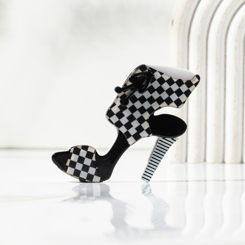 Checkerboard Brooch Supplier - Funny 2025 Creative Clothing Accessories Black White Checkerboard Pattern Geometric