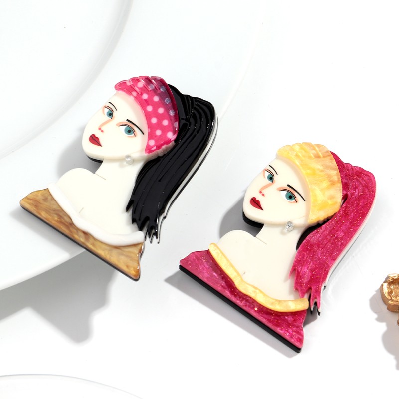 Elegant Brooch Supplier - Fashionable Elegant Long-Haired Woman Artist Beautiful Pearl Girl Portrait Custom