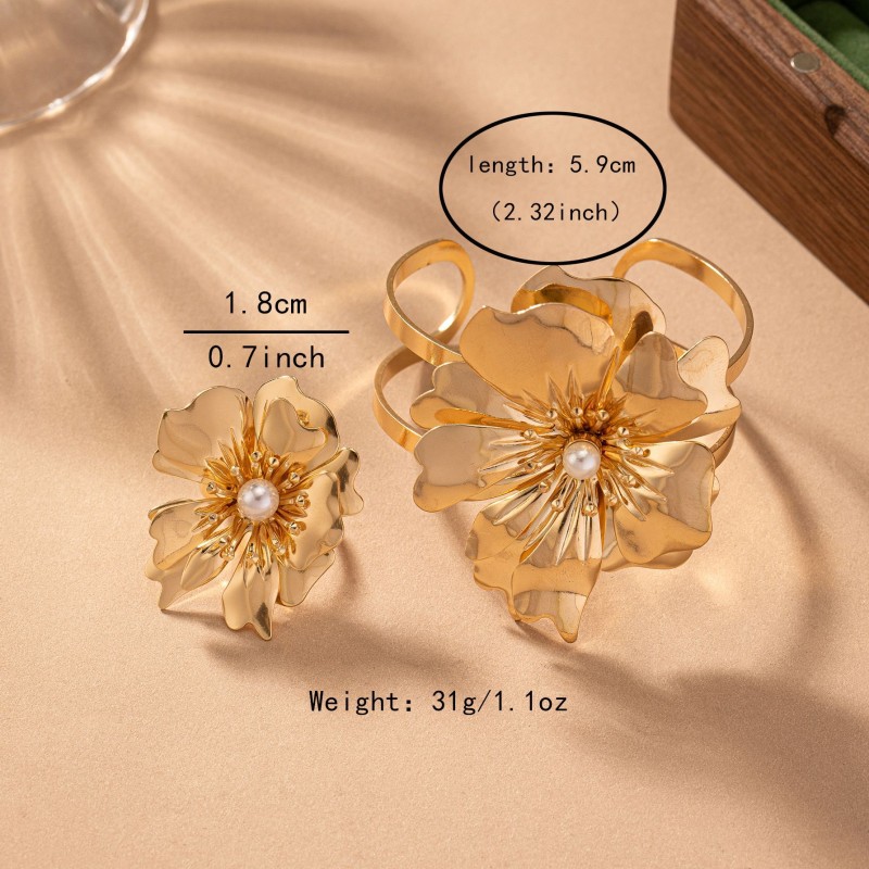 Flower Leaf Set Manufacturer - Fashion Alloy Metal Gold Color Flower Leaf Big Bracelet Party Wedding Open Adjustable