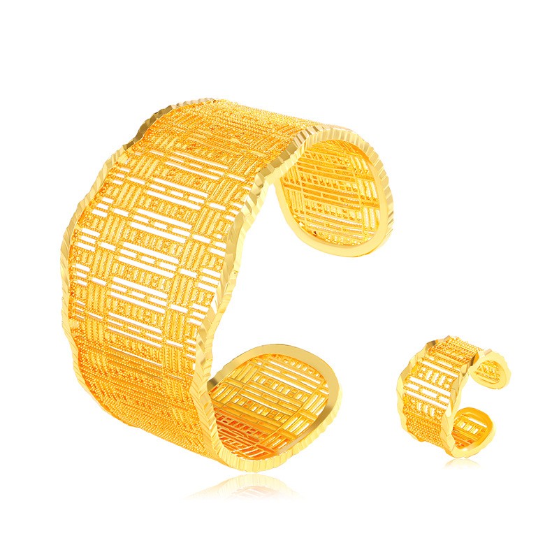 Hammer Texture Supplier - Fashion Luxury Hammer Texture Hollowed Out Bridal Ring Bangle Irregular Gold Ring Bangle Set