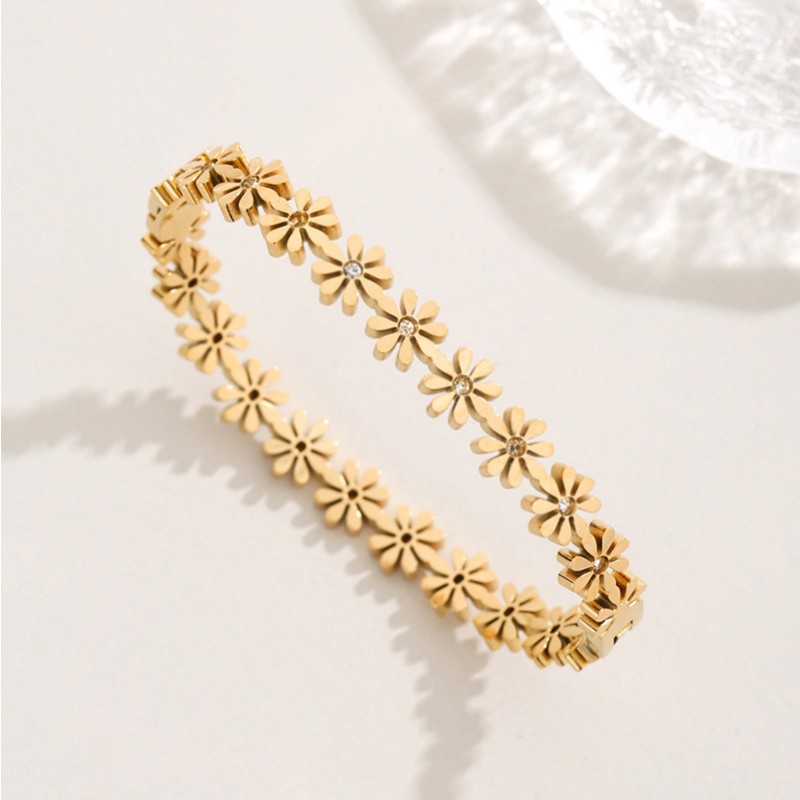 Daisy Set Supplier - Hot Selling Waterproof Stainless Steel Daisy Flower Bracelet Earrings Anklet 18k Gold Plated