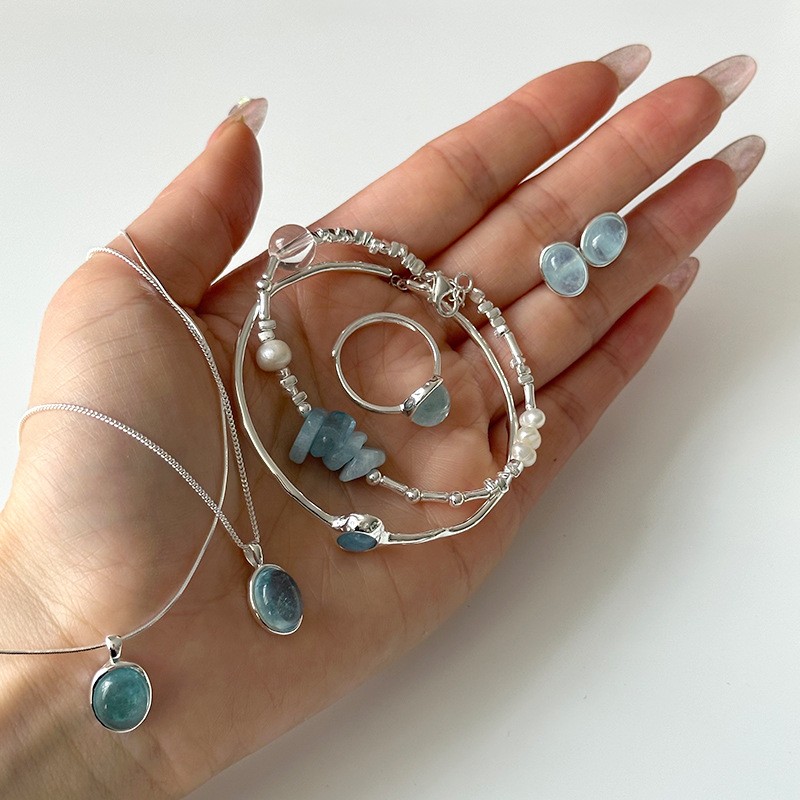 Blue Stone Set Supplier - Light Luxury 925 Sterling Silver Blue Stone Irregular Bracelet Earring Set Fashion Sea Blue Color