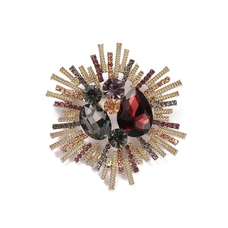 Baroque Brooch Factory - OEM European Gemstone Encrusted Retro Corsage