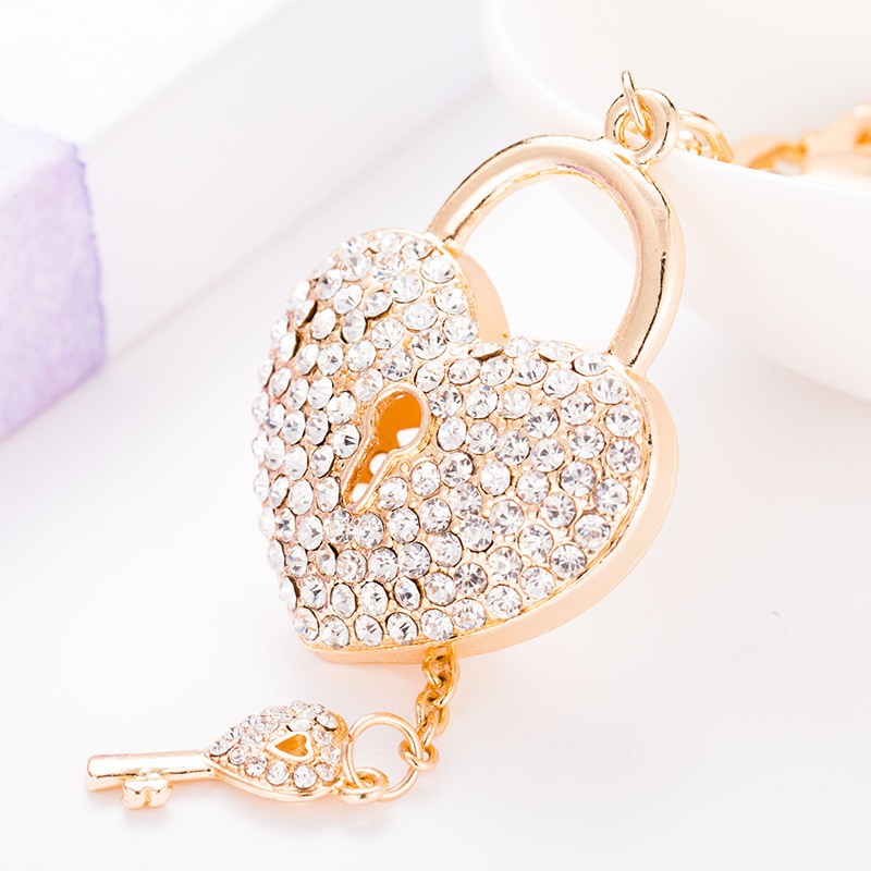 Heart Keychain Manufacturer - OEM Love Shape Diamond Lock Key Chain