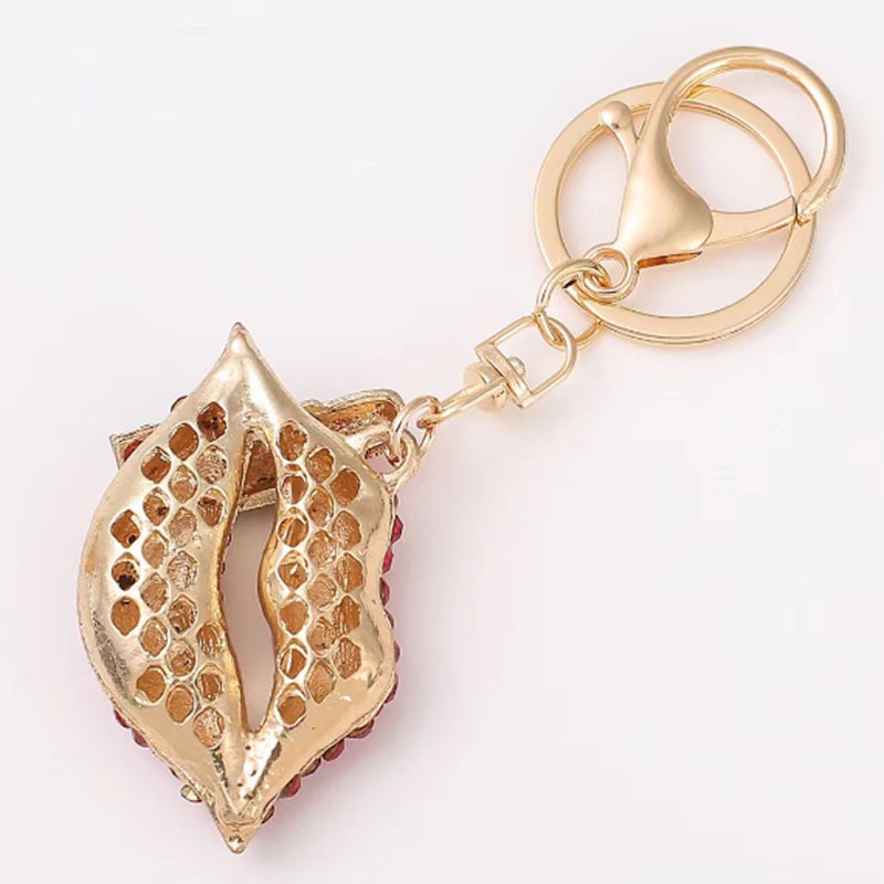 Lips Keychain Manufacturer - OEM Red Lips Diamond Women Fashion Bag Pendant