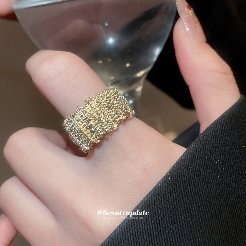 Alloy Ring Manufacturer - OEM Metallic Pleated Pattern Opening Ring for Women