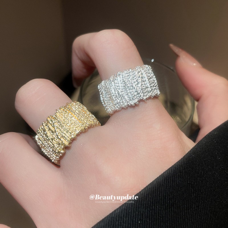 Alloy Ring Manufacturer - OEM Metallic Pleated Pattern Opening Ring for Women