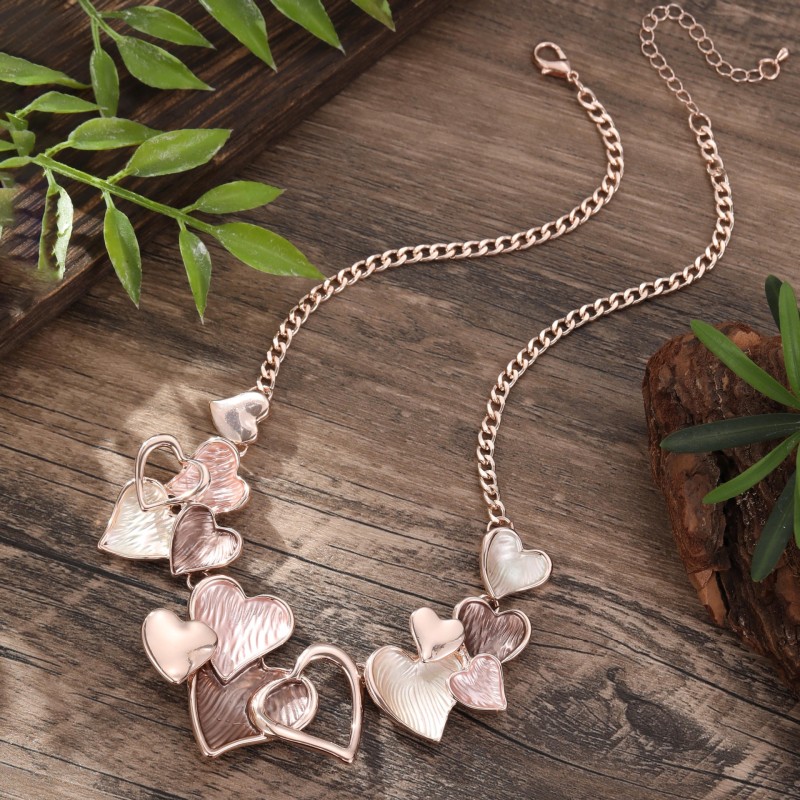 Women's Necklace Manufacturer - OEM Vintage Hollow Heart Enamel Chokers