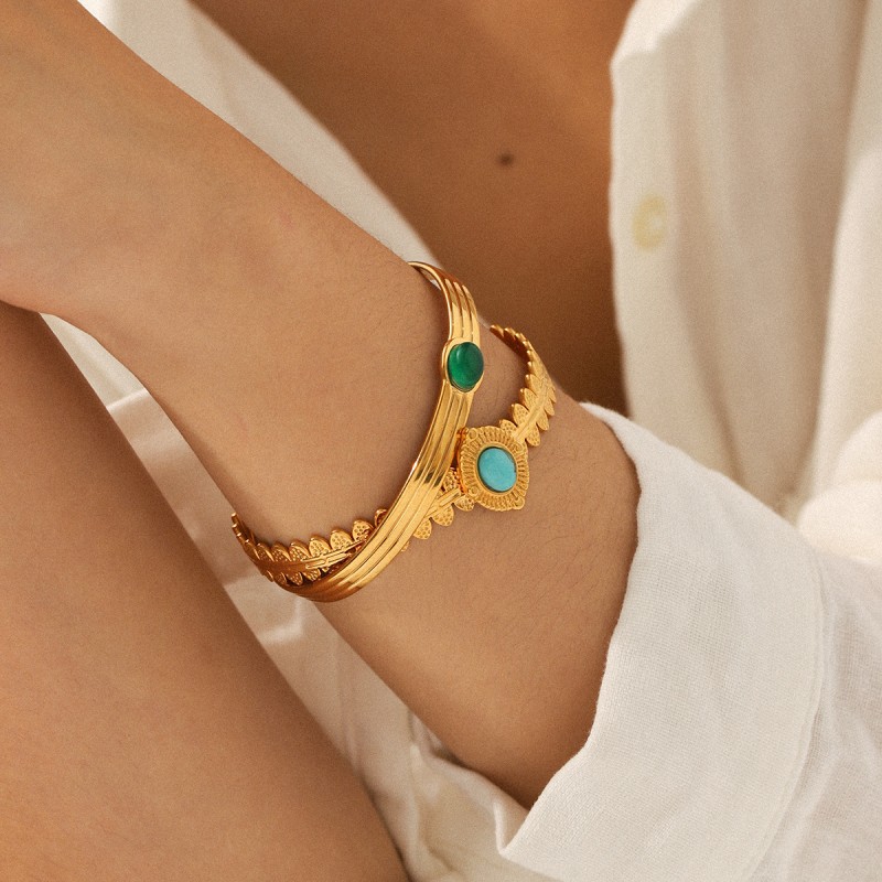 Geometric Manufacturer - Open-Ended Textured Curve Bangle