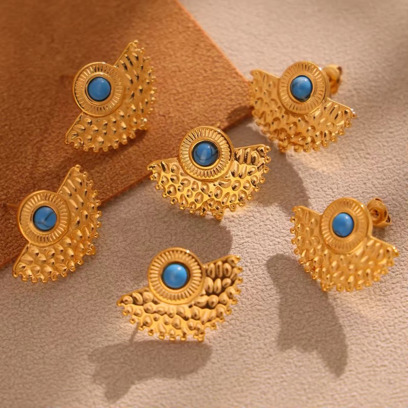 Sun Fan Manufacturer - Turquoise Stone Stud Earrings