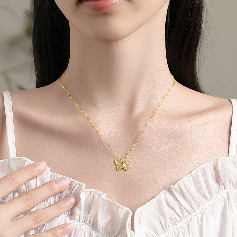 Butterfly Pendant Necklace Supplier - Zircon Crystal Trendy Ladies Chain Jewelry
