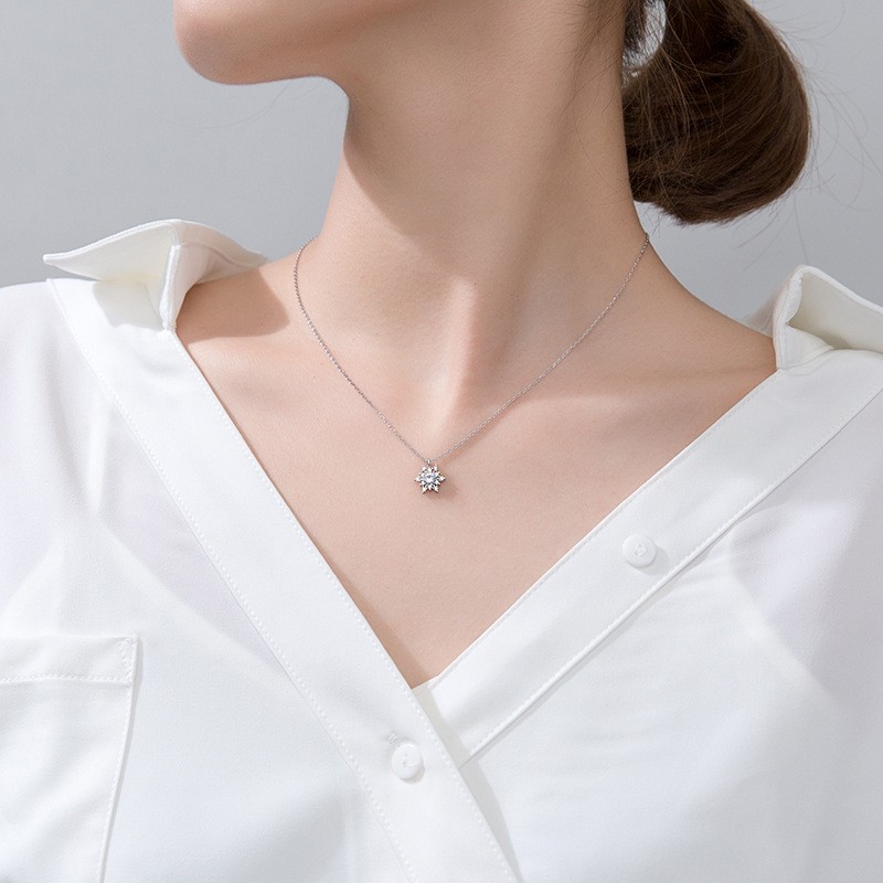 925 Sterling Silver Necklace Supplier - Christmas Charm Blue Cubic Zircon Snowflake