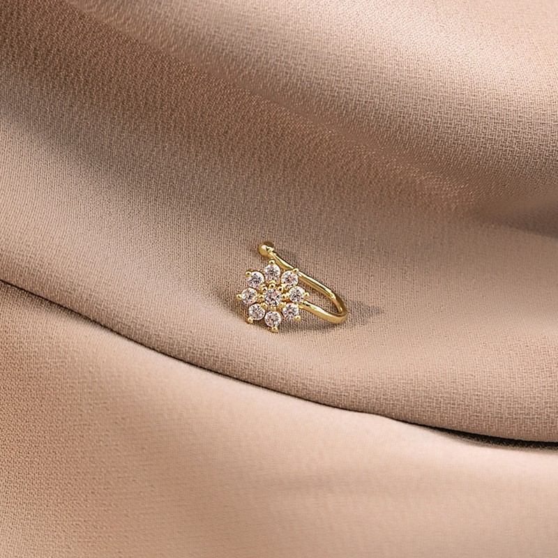 Nose Studs Factory - Gothic Micro Zirconia Love Lightning Crown Gold Plated Non-Pierced