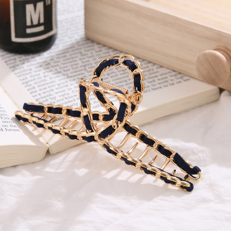 Hairpins Factory - Woman Metal Chain Catch Clip Simple Back Head Shark Clip