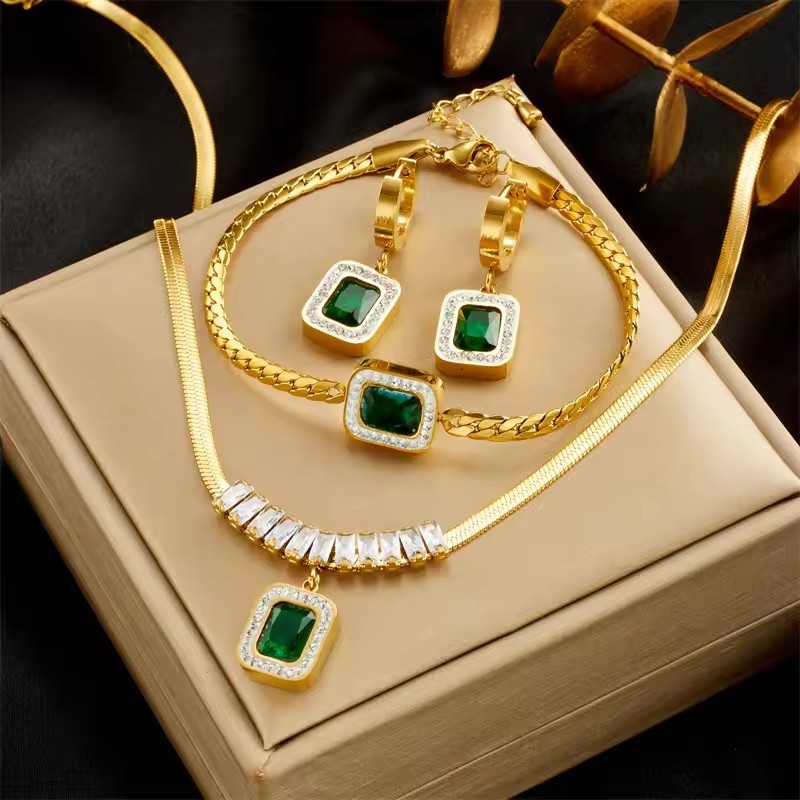 Jewelry Set Supplier - Trendy Emerald Square Pendant Stainless Steel Without Box