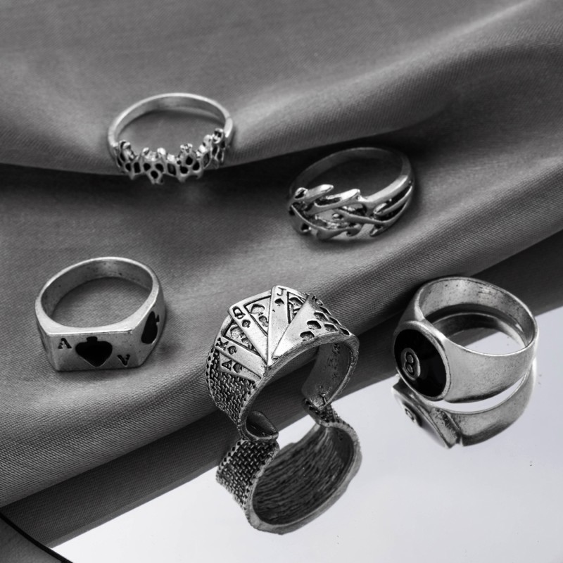 Playing Card Ring Supplier - Vintage Black Peach a Card Creative Personality Knuckle