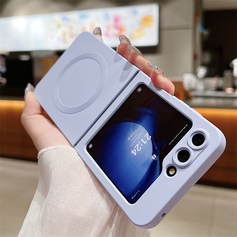 Phone Case Factory - Magnetic Suction Liquid Silicone