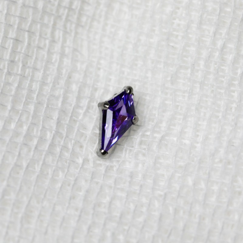 Titanium Nose Stud Factory - G23 Rhombus Blue Zirconia Inlay