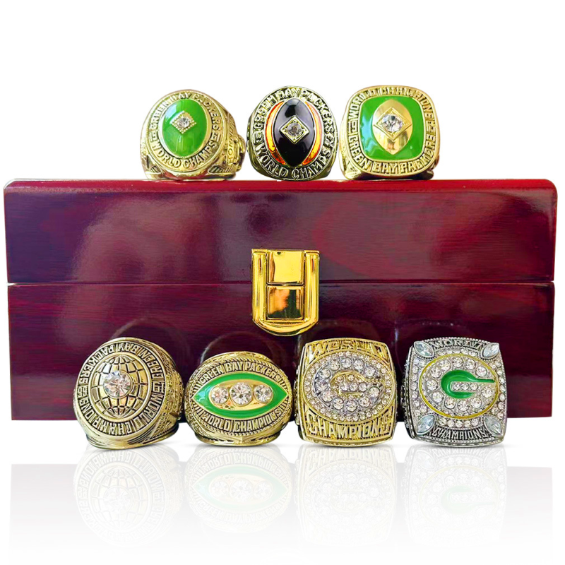 Packers Ring Manufacturer - Green Bay Packers Trophy Display