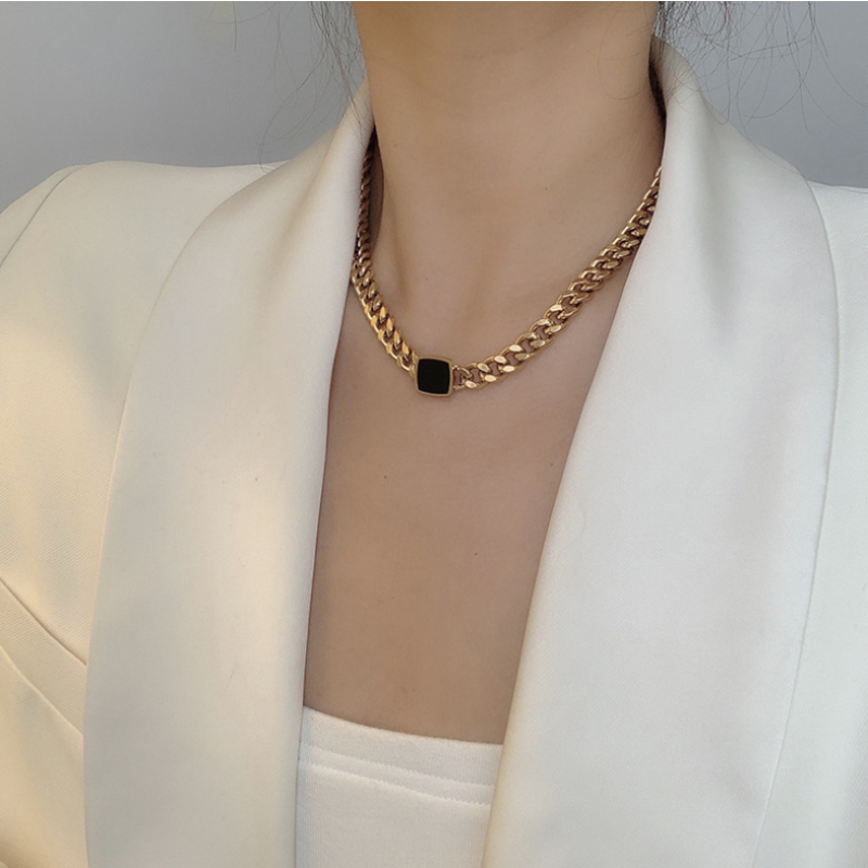Hip Hop Necklace Supplier - European Titanium Steel Thick Chain Black Square