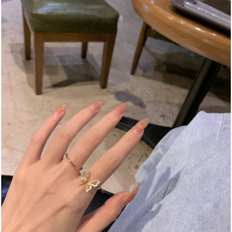 Adjustable Rings Manufacturer - Women Gold Tone Diamond Open Copper Alloy Rhinestone