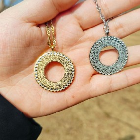 Arabian Necklace Manufacturer - Stainless Steel Hollow Round Diamond Pendant