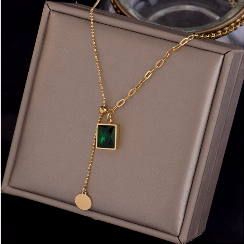 Crystal Necklace Factory - Gold-plated Green Square Emerald Stainless Steel Tassel