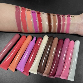 Lip Gloss Manufacturer - Custom Logo Vegan Plumping Lip Gloss