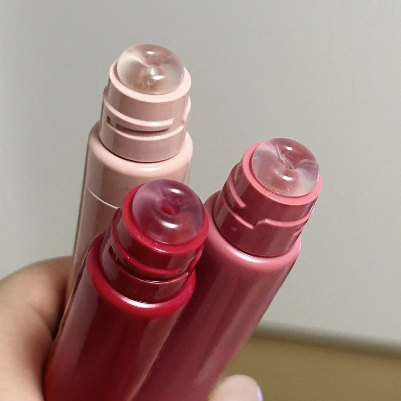 Lip Gloss Manufacturer - Private Label Organic Vegan Lip Serum