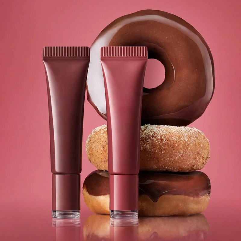 Lip Gloss Manufacturer - Private Label Organic Vegan Lip Serum