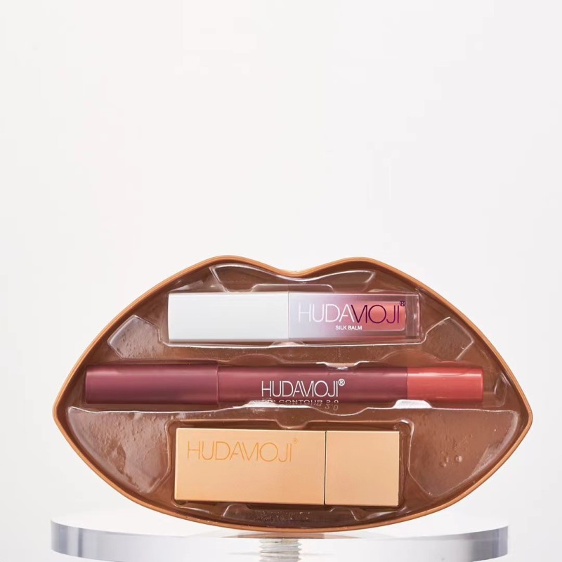 Lip Set Manufacturer - 3-in-1 Velvet Matte Pencil