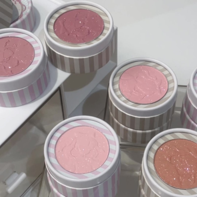 Relief Blush Factory - White Bare Makeup Powder Fine Glossy Matte Grooming