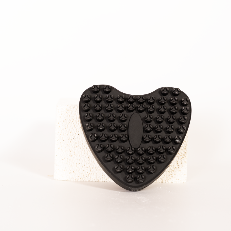 Hairbrush Factory - Silicone Heart Shape Meridian Massage Comb Head Application