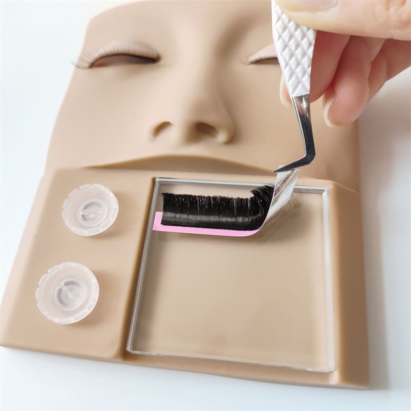 Mannequin Head Factory - Smooth Silicone Eyelash Extension Training Model
