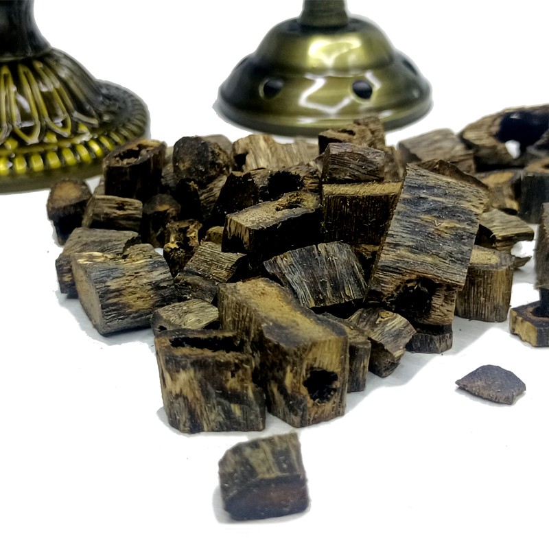 Agarwood Oud Wood Manufacturer - Natural Pure Aromatic Aroma with Frankincense Candy Scent