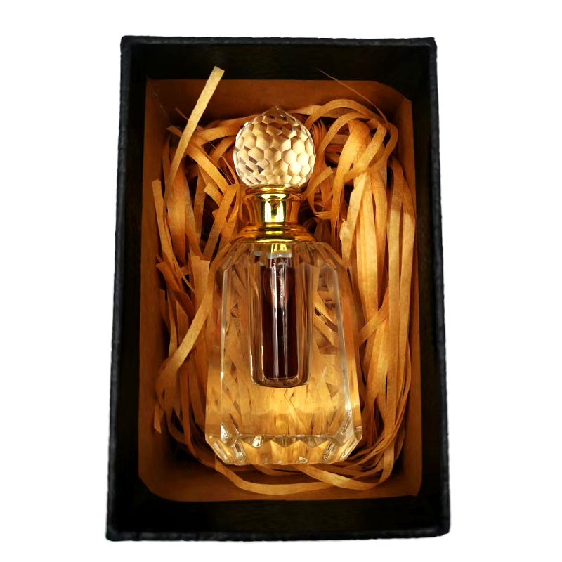 Agarwood Oud Essential Oil Manufacturer - Pure Therapeutic Grade Aromatherapy Oils Wholesale Supply