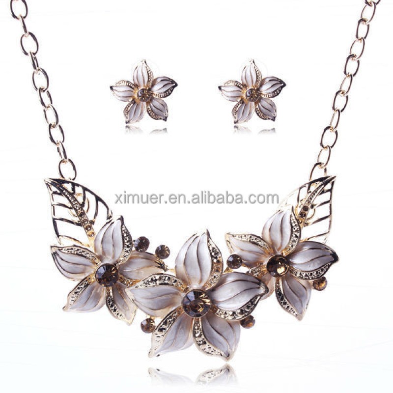 Fake Gold Jewelry Set Manufacturer - Latest Flower Women Stylish Fake Gold Jewelry Set
