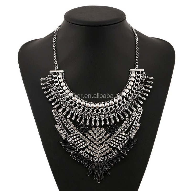 Bib Necklace Supplier - Latest Alloy Design Women Big Bib Rhinestone Necklace