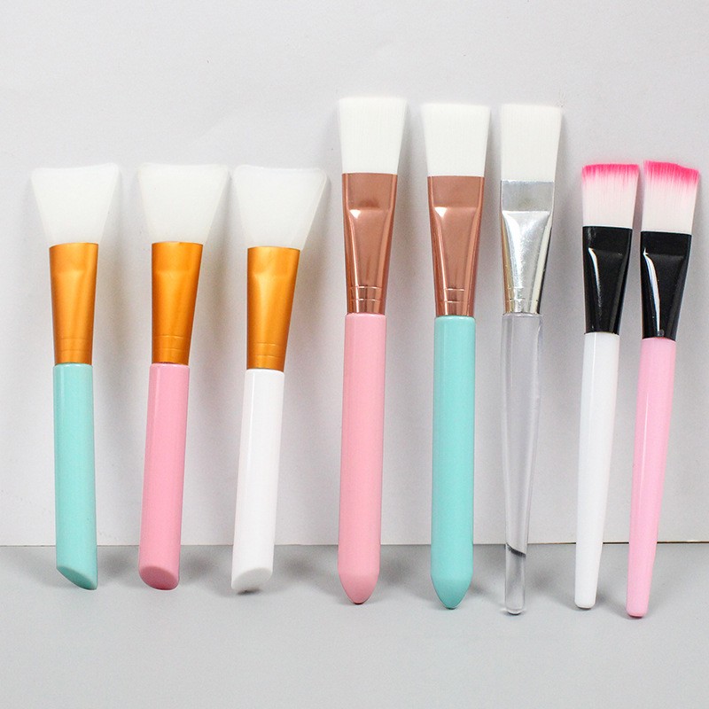 Makeup Brush Manufacturer - Silicone Fan Brush