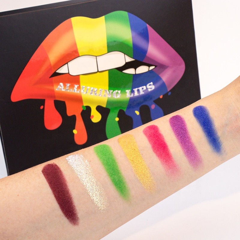 Eyeshadow Palette Manufacturer - New High Pigmented Custom Heart Crown Shape