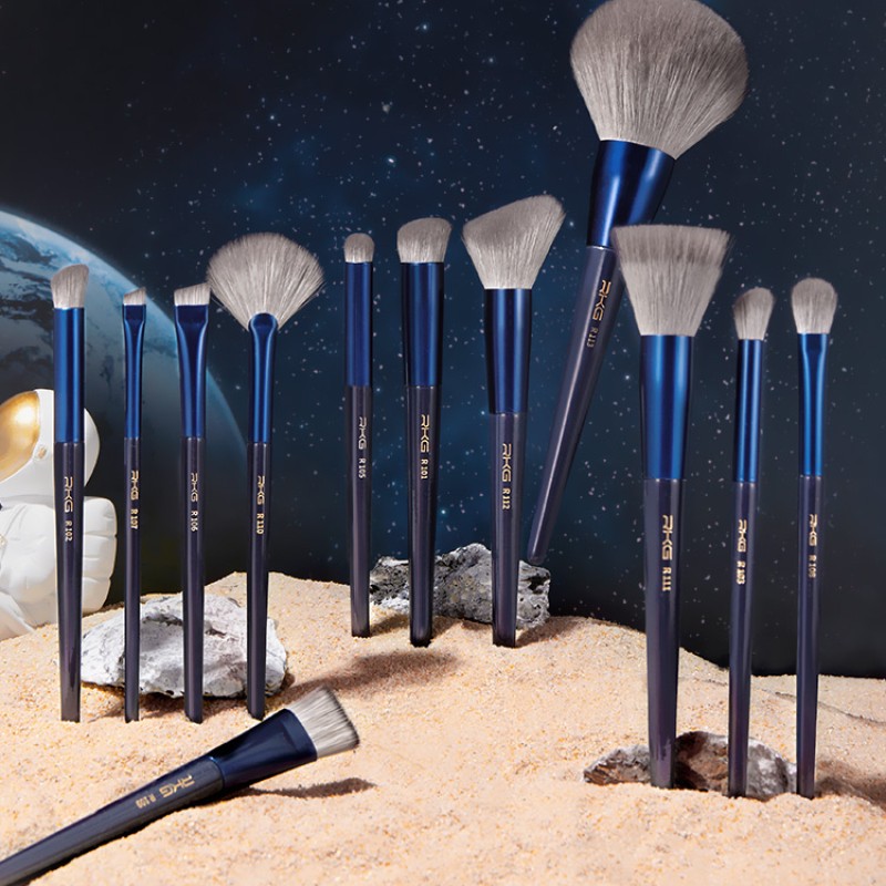 Makeup Brushes Set Supplier - RKG Starry Dot Portable 12 Pieces Soft Dense Hair Wholesale